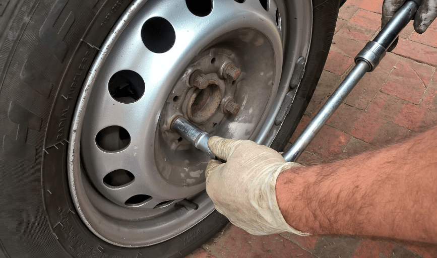 FLAT TIRE CHANGE
